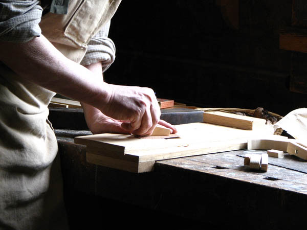 Nuestra <strong>carpintería de madera en  Guils de Cerdanya</strong> es una empresa de <strong>herencia familiar</strong>, por lo que  contamos con gran <strong>experiencia </strong>en la profesión.